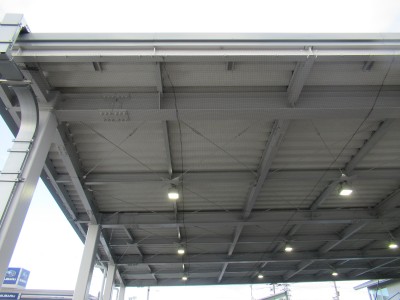 image0施設ハト除けネット施工2