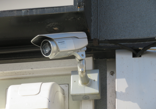image0店舗防犯カメラ設置工事1