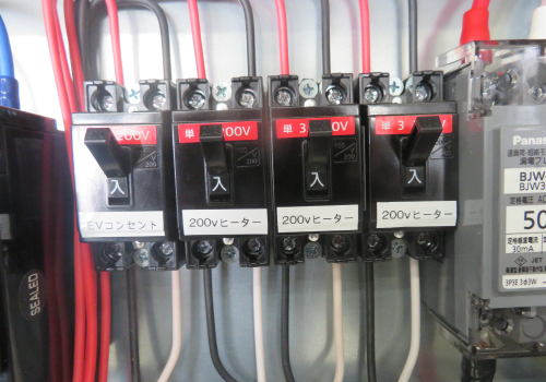 image0工場の空調設備・照明改修・コンプレッサー配管工事②2