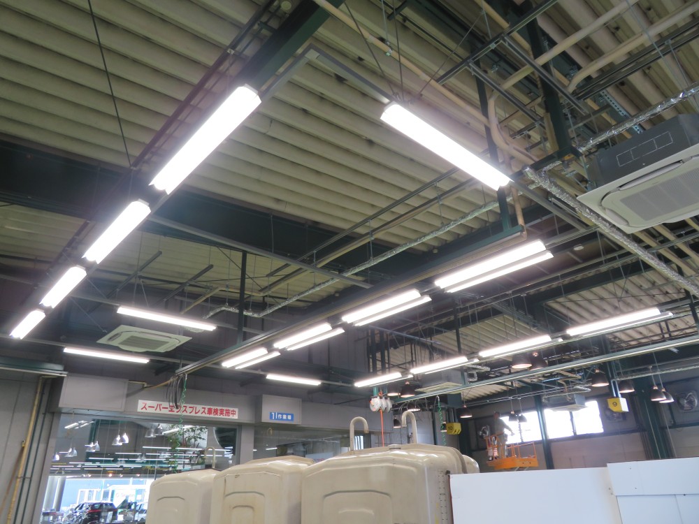 image0工場内 LED改修工事1