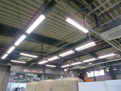 image0工場内 LED改修工事1